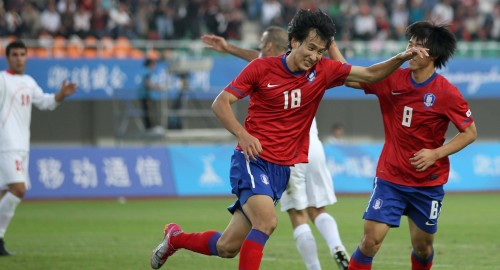 Korea beats Iran to win bronze in football