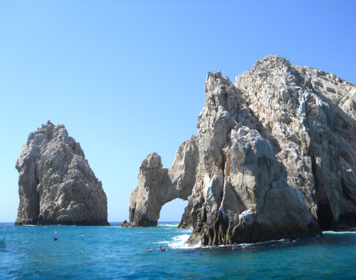 The famous arch at the southern tip of Baja California at Cabo San Lucas, Mexico. (MCT)