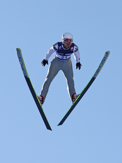 Korean national team ski jumper Choi Heung-chul takes off from the Alpensia K-125 slope during the FIS Continental Cup ski jumping competition Thursday in PyeongChang,  Gangwon Province. (Yonhap News)