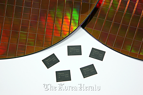20-nano NAND Flash memory
