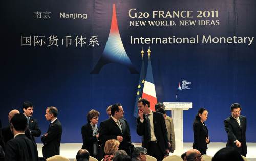Participants wait for the opening of a one-day meeting of finance ministers and central bank chiefs from the G20 nations in Nanjing on Thursday. (AFP-Yonhap News)