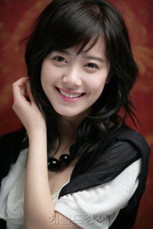 Actress Koo Hye-sun