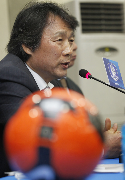 Korean national team head coach Cho Kwang-rae (Yonhap News)
