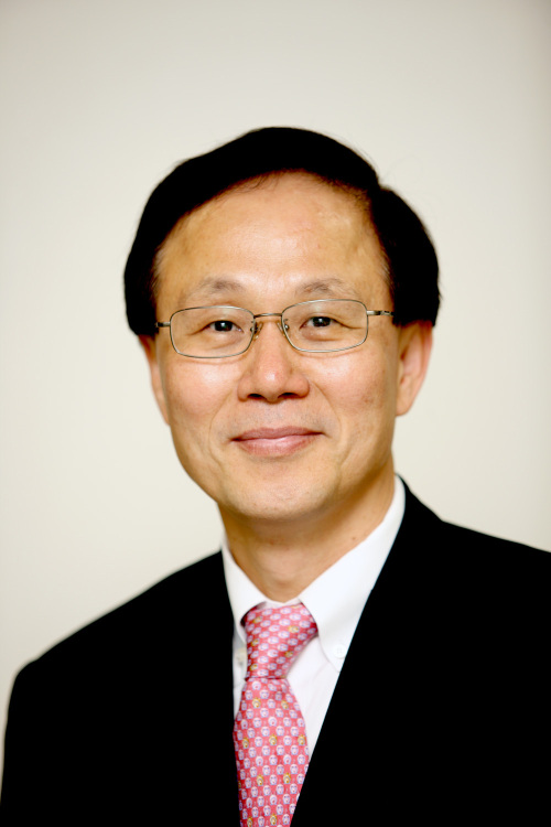 Kim Su-jae, head of international banking at KDB