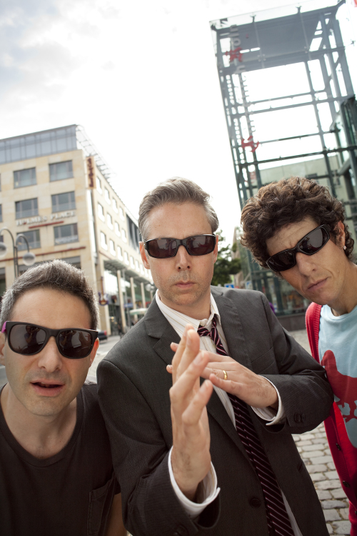 Beastie Boys members (from left) Adam “Ad-Rock” Horovitz, Adam “MCA” Yauch and Michael “Mike D” Diamond. (AP-Yonhap News)