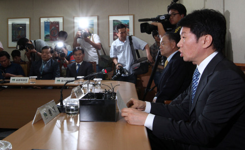 K-League president Chung Mong-gyu speaks during a press conference in Seoul on Monday. (Yonhap News)