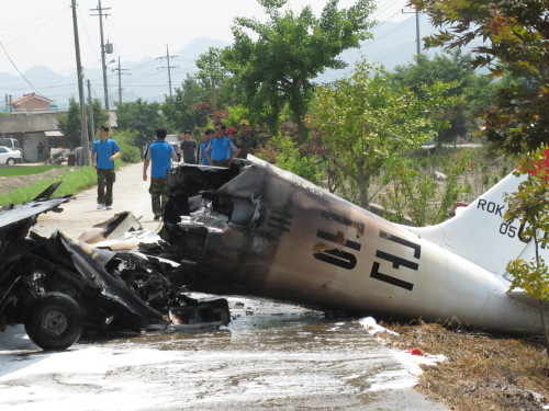 An Air Force T-103 training plane carrying two pilots which crashed in Cheongwon, North Chungcheong Province on Tuesday. (Yonhap News)