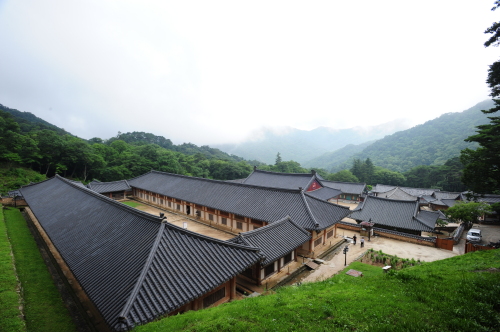 A view of the Janggyeong Panjeon, or the depository of the Tripitaka Koreana, at Haein Temple in Hapcheon, South Gyeongsang Province. (KBS)