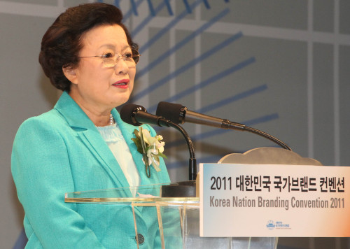 Lee Bae-yong, chairwoman of the Presidential Council on National Branding (Yonhap News)