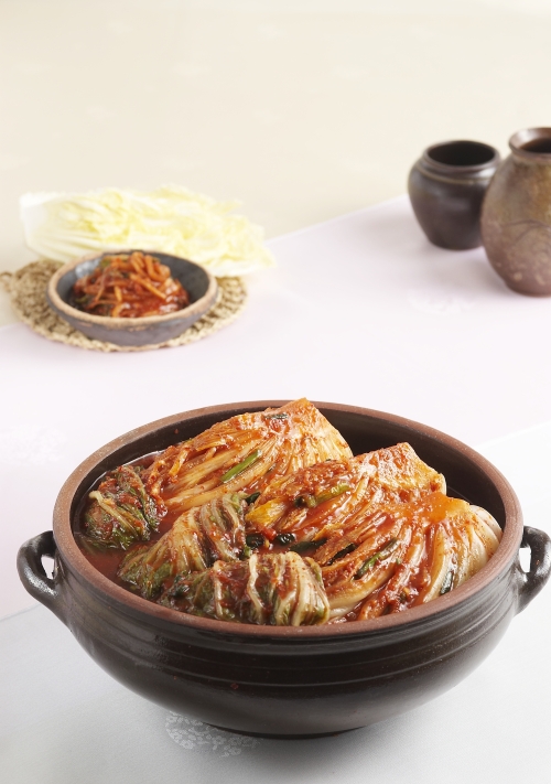 Baechu kimchi (Institute of Traditional Korean Food)