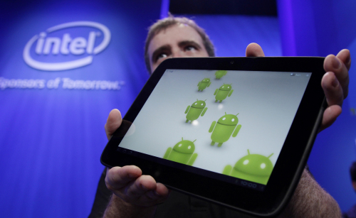 A Google Android tablet running on a Medfield Intel chip, during the keynote address at the Intel Developer Forum in San Francisco. (AP-Yonhap News)