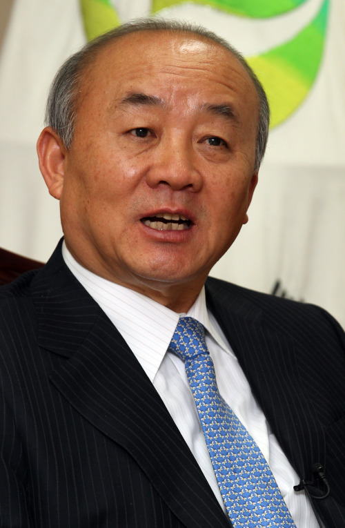 Unification Minister Yu Woo-ik