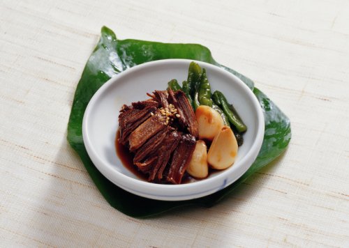 Soegogi jangjorim (Institute of Traditional Korean Food)