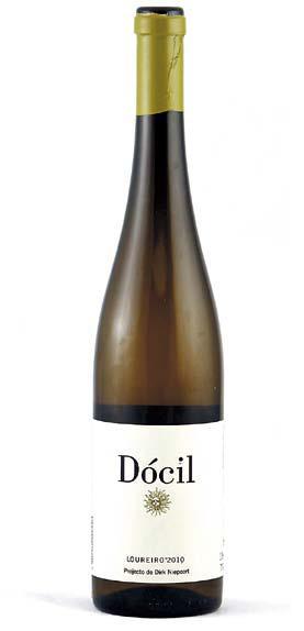 The 2010 Niepoort Docil Vinho Verde Loureiro is made entirely with the native Loureiro grape fermented and aged in stainless steel. (Los Angeles Times/MCT)