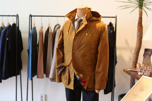 At Second Move’s Hannam-dong shop, a cargo-style coat crafted from British Millerain fabric from the menswear brand’s separate line, Bastong, is on display. (Second Move)