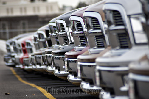 2012 Dodge Ram pickup trucks sit on display at Sam Leman Chrysler, Dodge, Jeep in Peoria, Illinois. (Bloomberg)