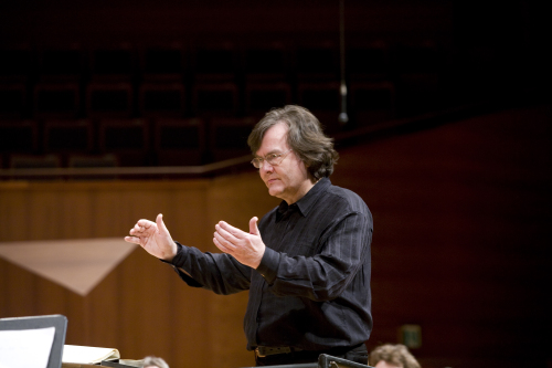 Georg Christoph Biller will lead the Gewandhaus Orchestra & Thomanerchor on Feb. 23 at Seoul Arts Center. (Vincero)
