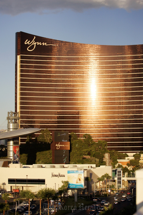 The Wynn Resorts Holdings LLC Hotel and Casino stands in Las Vegas. (Bloomberg)