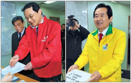 Rivals in Seoul’s Jongno constituency register their candidacy for the April 11 parliamentary elections at a branch office of the National Election Commission in Seoul on Thursday. Seen in the left photo is Rep. Hong Sa-duk of the Saenuri Party and in the right photo Rep. Chung Sye-kyun of the opposition Democratic United Party. (Park Hyun-koo/The Korea Herald)