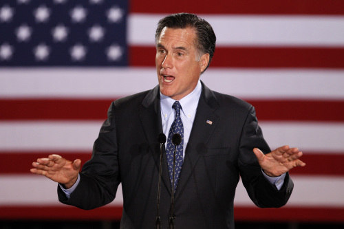 Republican Presidential candidate Mitt Romney declares victory in the Wisconsin presidential primary at the Grain Exchange in Milwaukee, Tuesday. (AP-Yonhap News)