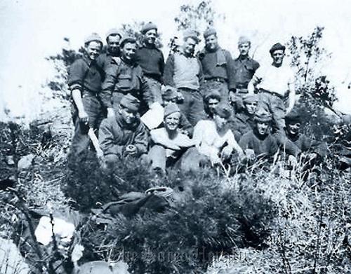 Argyll and Sutherland Highlanders soldier Bill Fyffe (second from right, back row) is pictured with his platoon in Korea in March 1951. (Bill Fyffe)