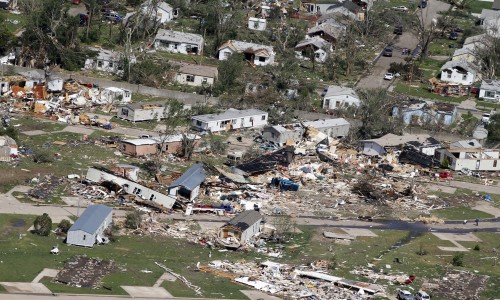 An aerial view of the destruction of the Oaklawn neighborhood in Wichita, Kansas on Sunday. ( AP-Yonhap News)