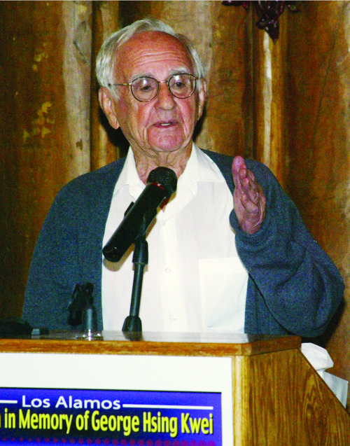 In this undated file photo, scientist George Cowan is seen in Los Alamos, New Mexico. (AP-Yonhap News)