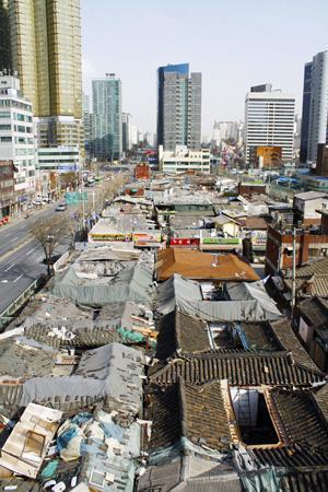 Hanok in Seoul (Yonhap News)