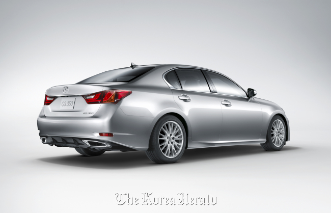 The 2013 Lexus GS 350 (Bloomberg)