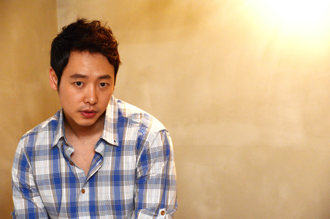 Actor Kim Dong-wook                                                           (Chung Hee-cho/The Korea Herald) 