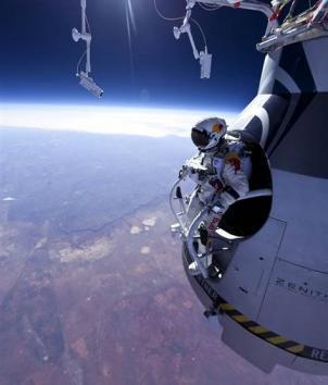 Felix Baumgartner of Austria is pictured before his jump at the first manned test flight for Red Bull Stratos in Roswell, New Mexico on March 15. (Red Bull content poll-UPI)