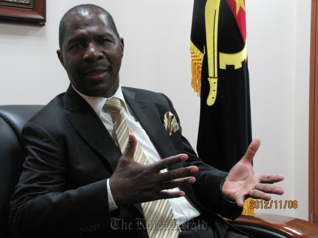 Angolan Ambassador to Korea Albino Malungo gestures during an interview with The Korea Herald at his office in Hannam-dong in Seoul on Tuesday.