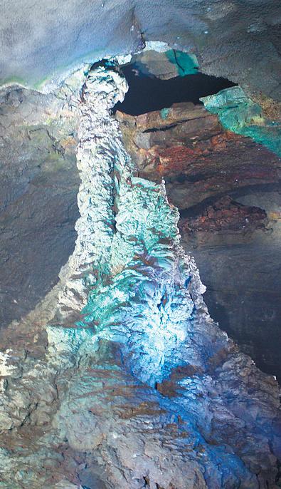 The 7.6-meter-high lava column, the largest known lava column in the world, inside of Jeju’s Manjanggul lava tube. (Julie Jackson/The Korea Herald)