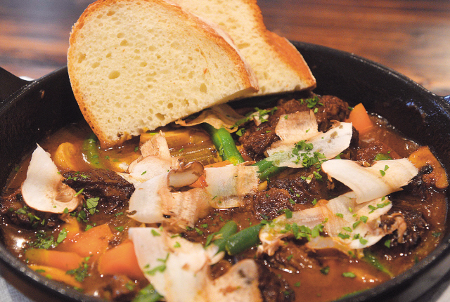 Cuisson82’s juicy, tender boeuf bourguignon (Lee Sang-sub/The Korea Herald)