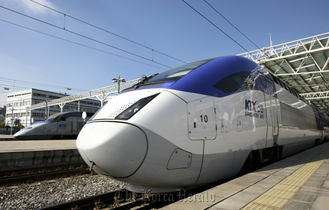 A KTX high-speed train at Seoul Station (Bloomberg)