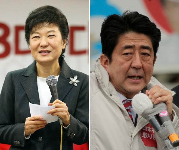 South Korean President-elect Park Geun Hye(left) and Japanese Prime Minister Shinzo Abe