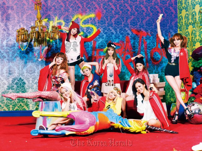 Cover of SNSD’s fourth studio album “I Got a Boy.” (S.M. Entertainment)