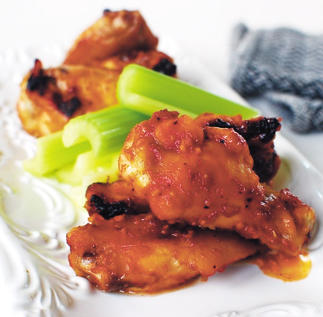 Korean-flavored chicken wings (Korean Bapsang)