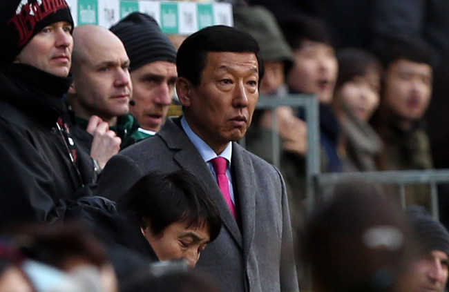 Korea head coach Choi Kang-hee looks on during his team’s loss to Croatia. (Yonhap News)