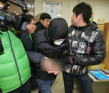 Baek was arrested for department store bomb threat in Jeonju on Wednesday. (Yonhap)