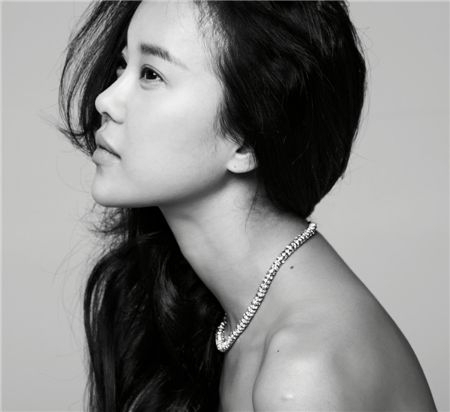 Ballad singer Baek Ji-young will perform two live shows on Feb. 16 in the Jamsil Indoor Gymnasium at 3 p.m. and 7:30 p.m. (WS Entertainment)