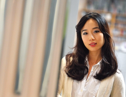 Singer-songwriter RossyPP poses at the Sony Music office in Seocho-dong, Seoul. (Lee Sang-sub/The Korea Herald)