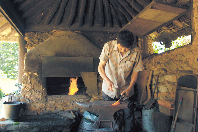 A traditional, Korean-style forge in Naganeupseong(Suncheon City)