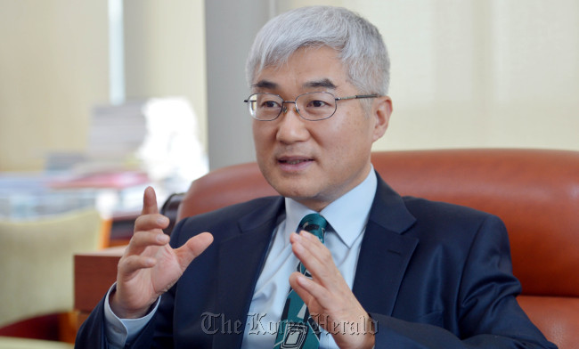 Ma Young-sam, Korea’s ambassador for public diplomacy and performance evaluation, speaks during an interview with The Korea Herald. (Kim Myung-sub/The Korea Herald)