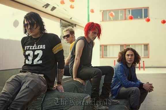 My Chemical Romance. (mychemicalromance.com)