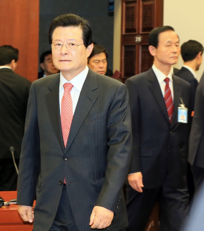 Presidential Chief of Staff Huh Tae-yeol is among a string of public figures who have been embroiled in plagiarism scandals in recent months. (Yonhap News)