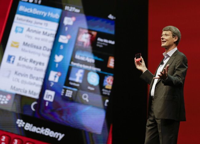 Thorsten Heins, president and CEO at BlackBerry speaks at Research In Motion’s annual conference in Orlando, Florida, Tuesday. (AP-Yonhap News)