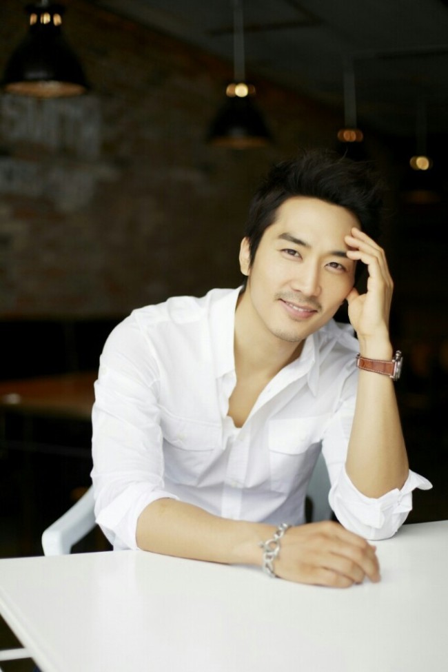 Actor Song Seung-heon