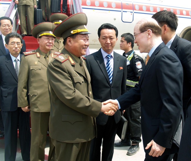 North Korean Vice Marshal Choe Ryong-hae arrives at the Beijing Capital International Airport on May 22. (Yonhap News)