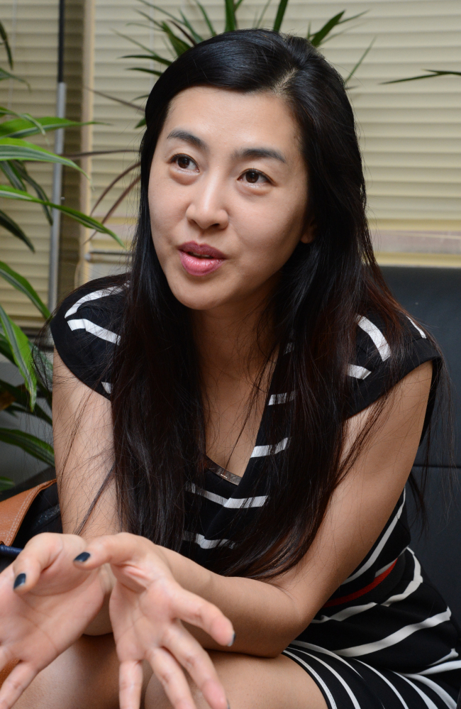 Emily Young speaks to The Korea Herald in Seoul on Friday. (Chung Hee-cho/The Korea Herald)